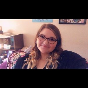 Meet your Posher, Megan